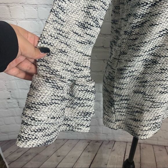 Ann Taylor LOFT Outlet Women Gray Pullover Sweater Extra small - Picture 4 of 6